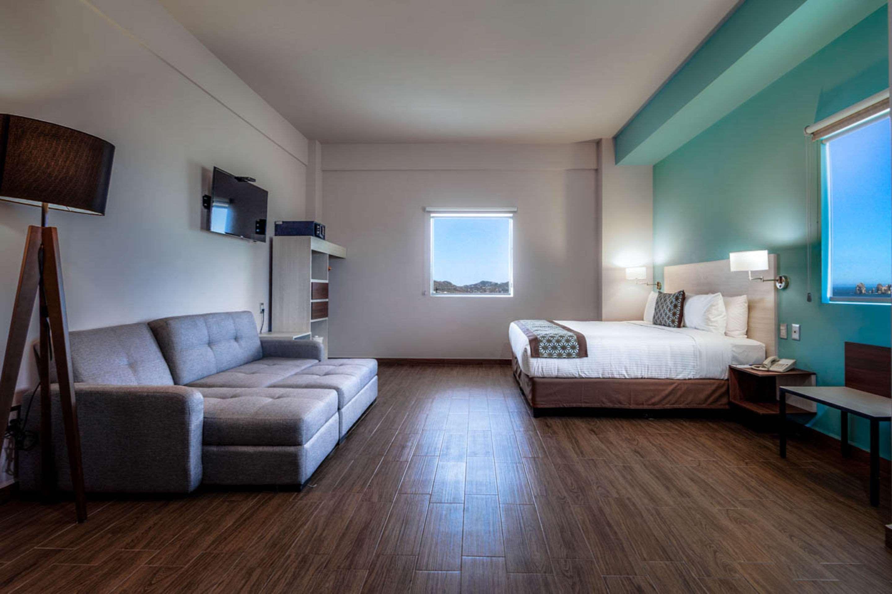 Comfort Inn & Suites Los Cabos Cabo San Lucas Zewnętrze zdjęcie