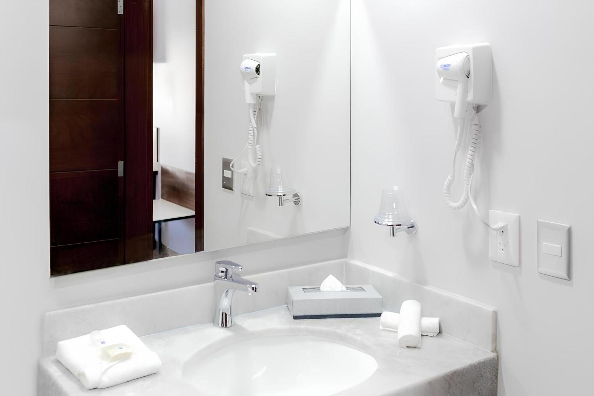 Comfort Inn & Suites Los Cabos Cabo San Lucas Zewnętrze zdjęcie