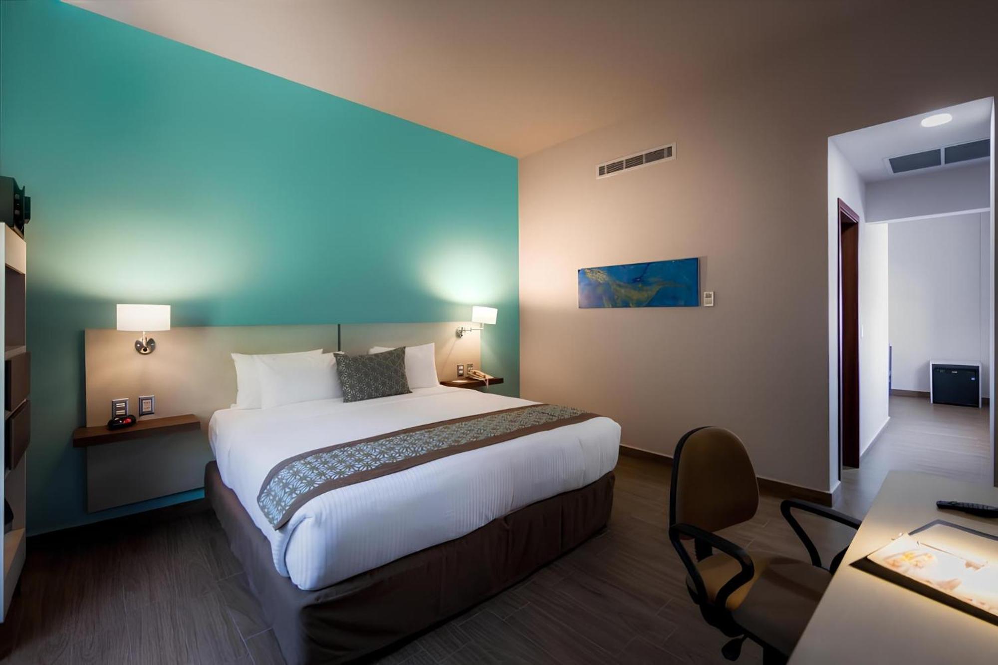 Comfort Inn & Suites Los Cabos Cabo San Lucas Zewnętrze zdjęcie